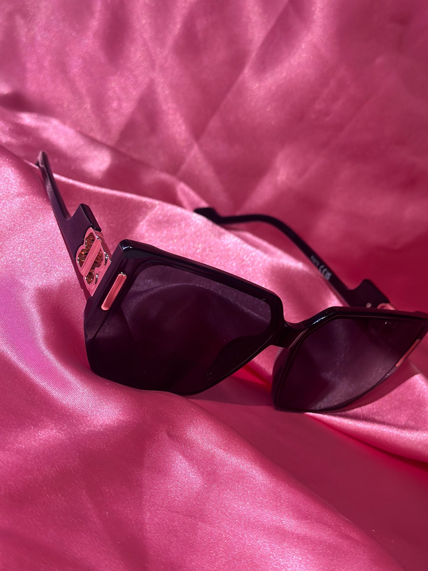 LUXE-B SUNGLASSES